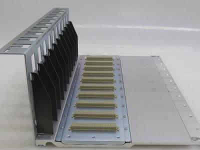 رف ABB DRA 02 0369673M-EXC مزود بـ 10 فتحات للوحدات