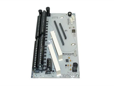 وحدة جدار الحماية CC-TCF901 من هانيويل 51308301-175