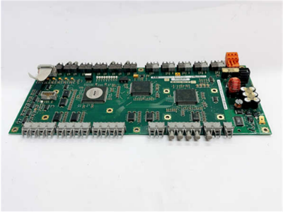 لوحة تحكم العاكس UFC718AE01 ABB HIEE300936R0101