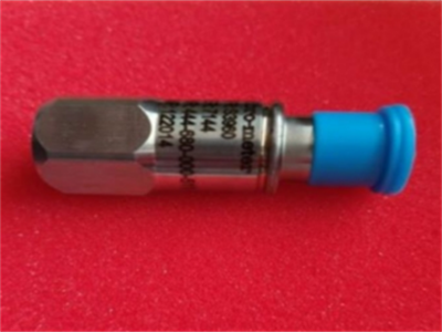 مقياس تسارع كهرضغطي للاهتزاز CE680 444-680-000-511