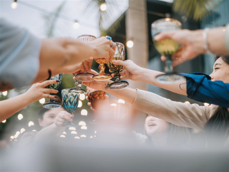 ما هو تاريخ حفل نهاية العام لعام 2026؟ وما هو أصل حفل نهاية العام؟